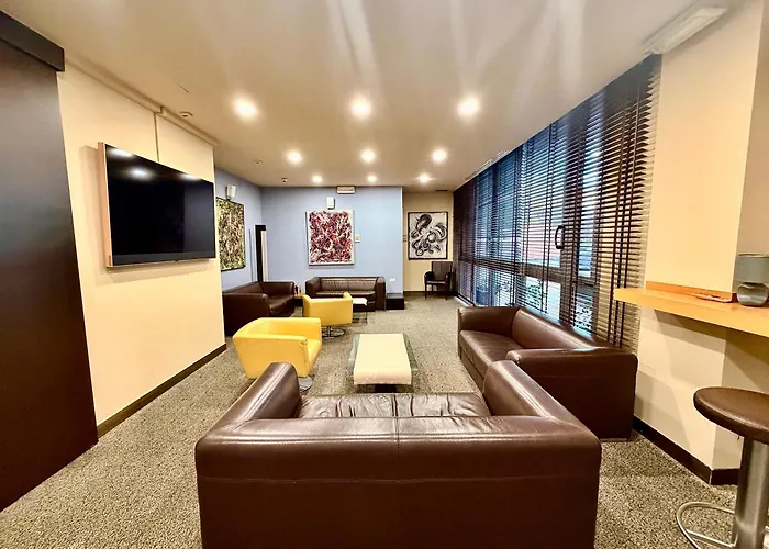 Executive Hotel