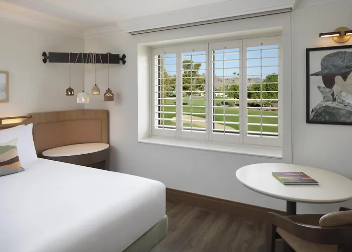 The Scottsdale Resort & Spa, Curio Collection By Hilton