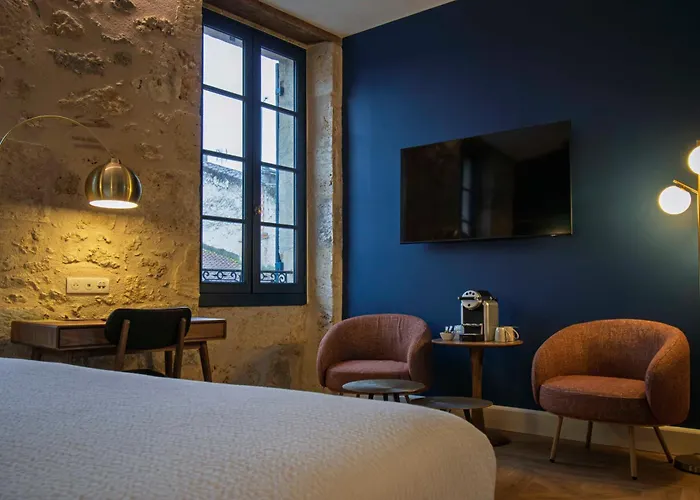 Hôtel Henri IV