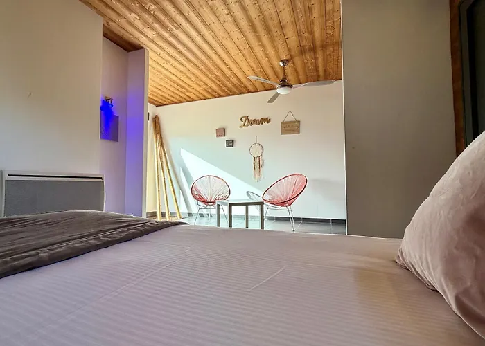 Bio-Motel Saint-Vulbas