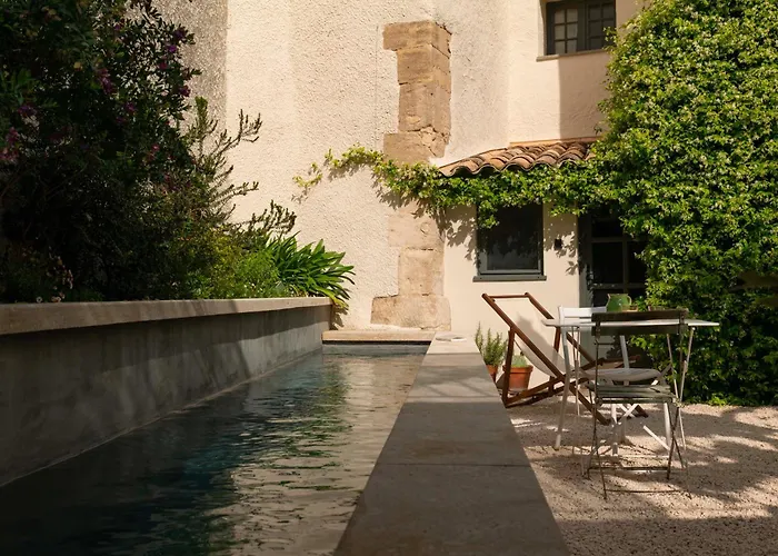 La Perroya