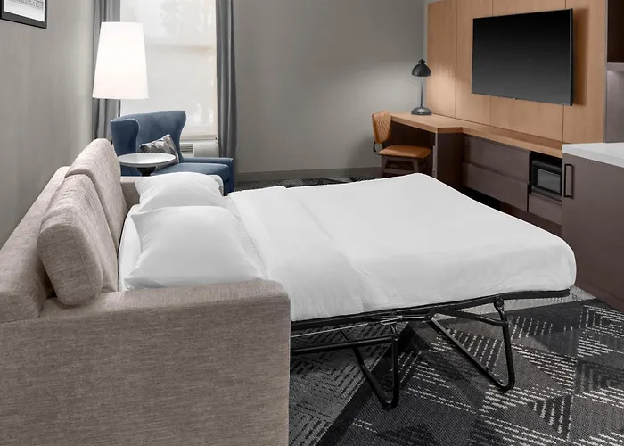 Doubletree By Hilton Dayton Fairborn