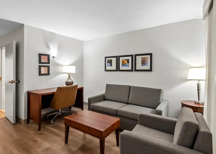 Comfort Suites Near Potomac Mills