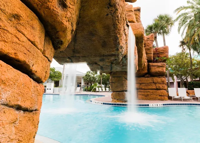 Radisson Resort At The Port