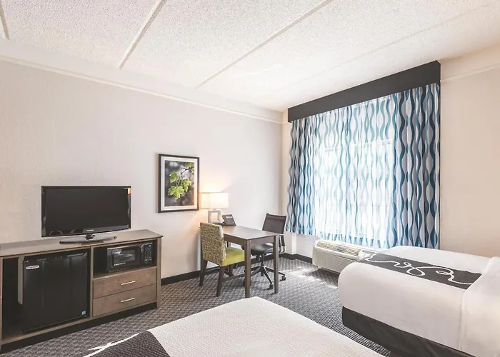 La Quinta By Wyndham Orlando Lake Mary