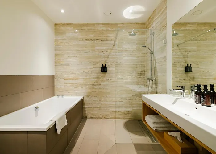 Hotel Bleecker By Bhc