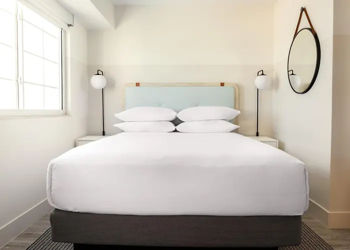 Hampton By Hilton Grand Cayman Seven Mile Beach George Town