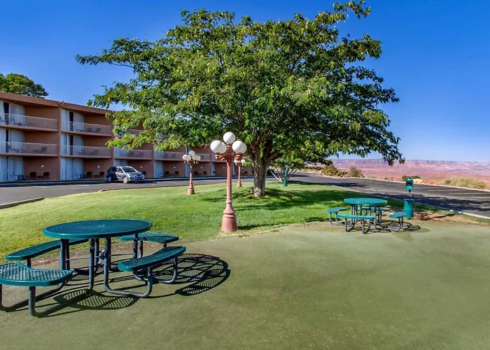 Scenic View Inn - Lake Powell - Page Az
