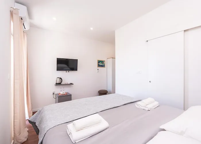 Guest House Nikolina