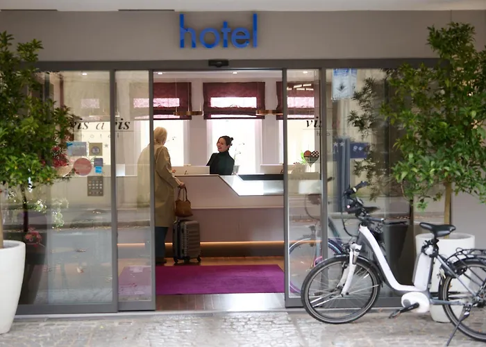 Hotel Vis A Vis