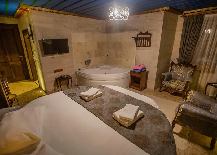 Hermes Cave Hotel