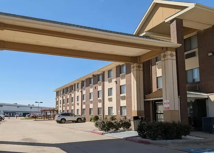 Quality Inn Dfw Airport North - Irving