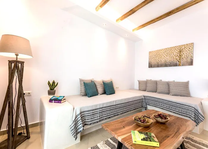 Naxos Grand Hotel