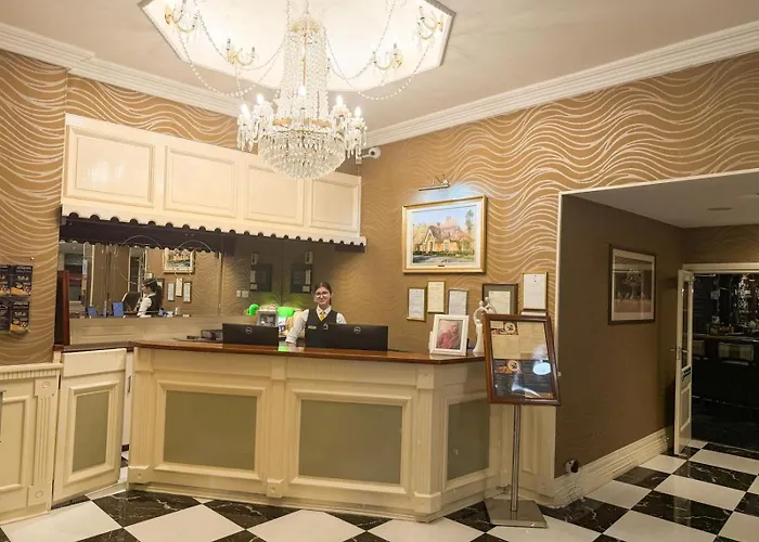 Eviston House Hotel