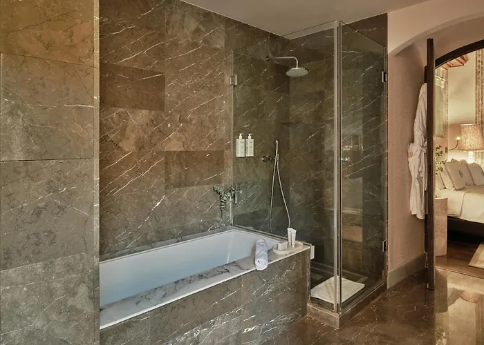 Hospes Palacio Del Bailio, A Member Of Design s