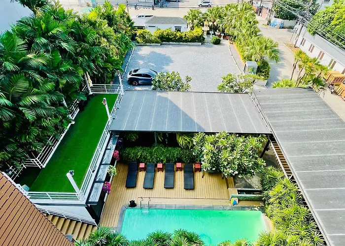 Siam Piman Hotel