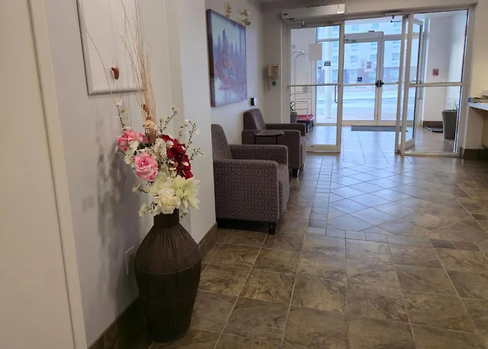 Aurora Inn Estevan