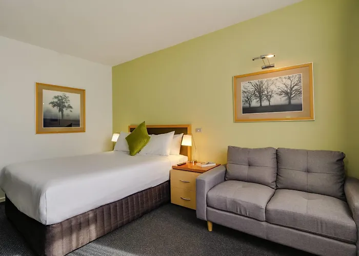 Mercure Albury