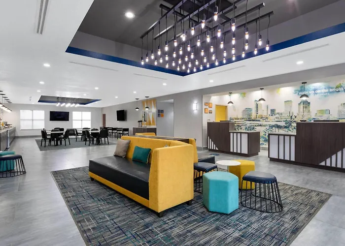 La Quinta By Wyndham Tampa Central
