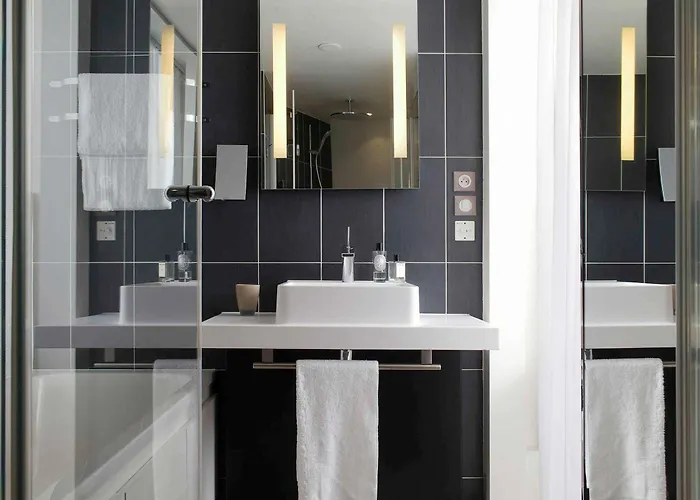 Novotel Suites Paris Issy Les Moulineaux