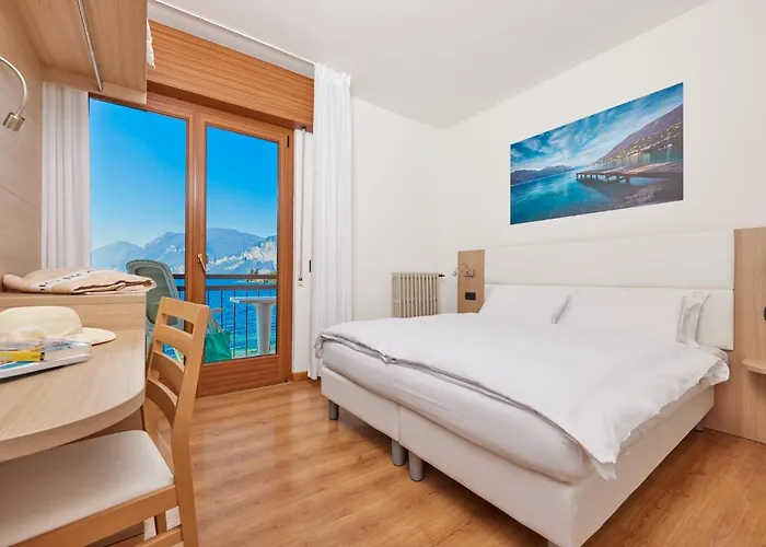 Beach Hotel Rosa