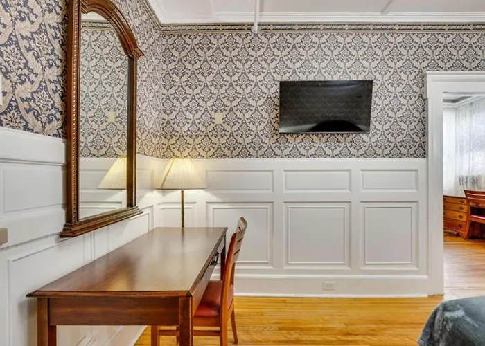 Thayers Inn