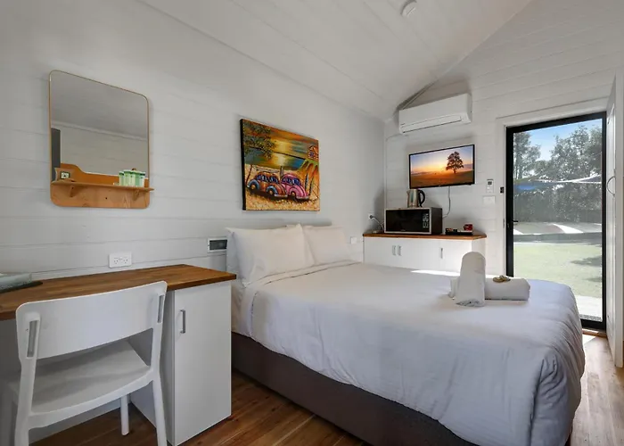 Seven Mile Beach Holiday Park