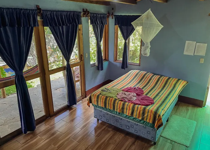 Eco-Hotel Mayachik