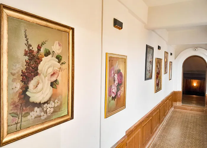 The Three Oaks Boutique Hotel Mussoorie