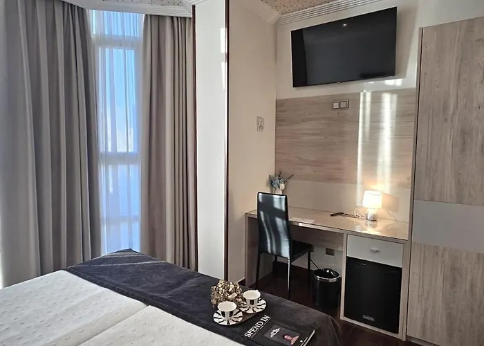 Hotel Nueva Plaza Maliano