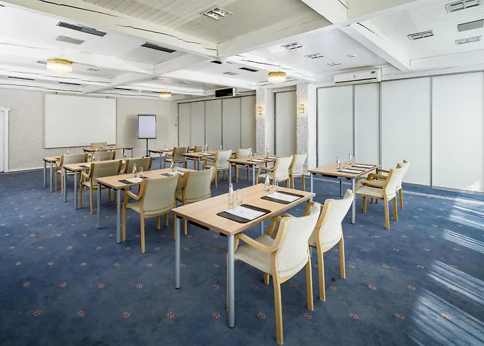 Sure Hotel By Best Western Rhoen Garden