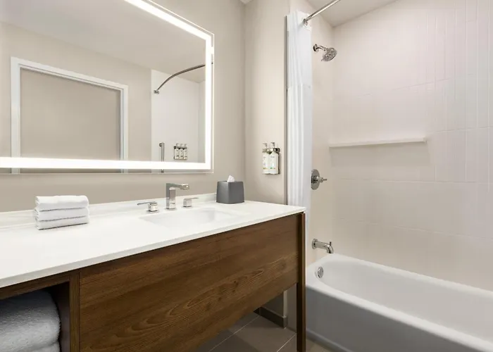 Staybridge Suites Williamsville Buffalo By Ihg