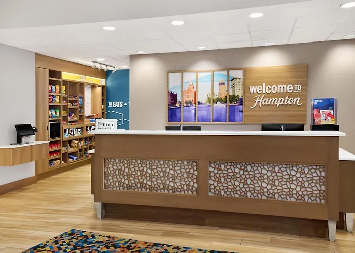 Hampton Inn & Suites Syracuse North Airport Area North Syracuse