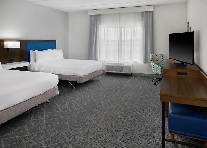 Hampton Inn & Suites Syracuse North Airport Area