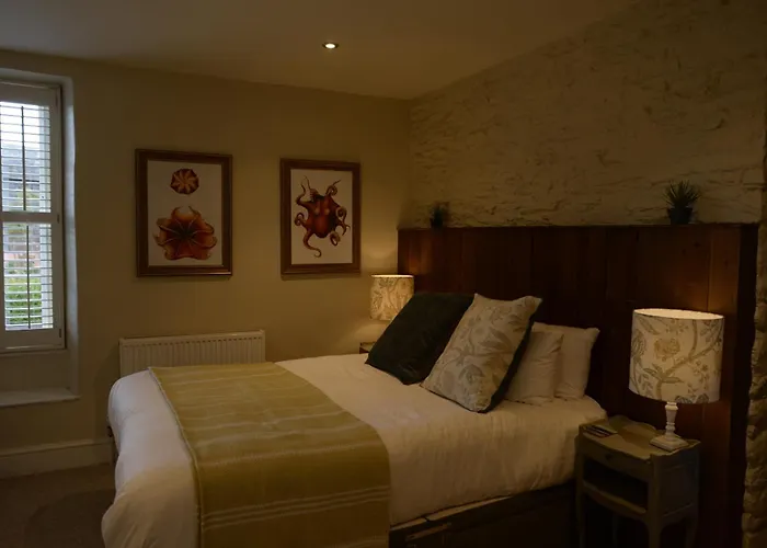 The Steam Packet Inn