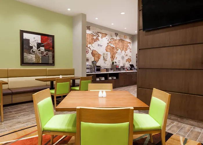Wyndham Garden Edmonton Airport