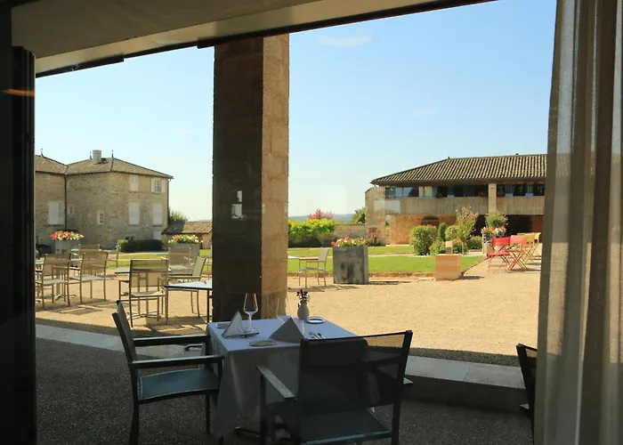 Teritoria Le Chateau De Besseuil Clesse 