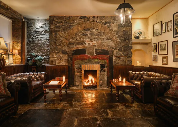 Castle Hotel