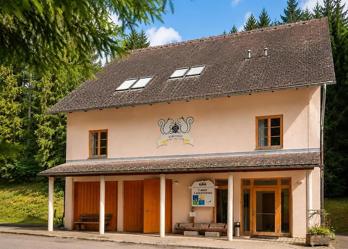 Jufa Hotel Schloss Roethelstein