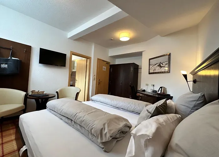 Arlen Lodge Hotel