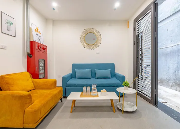 Hera Palace Home & Apartment