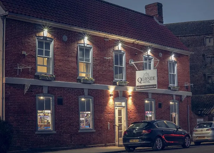 Quayside Hotel & Bar