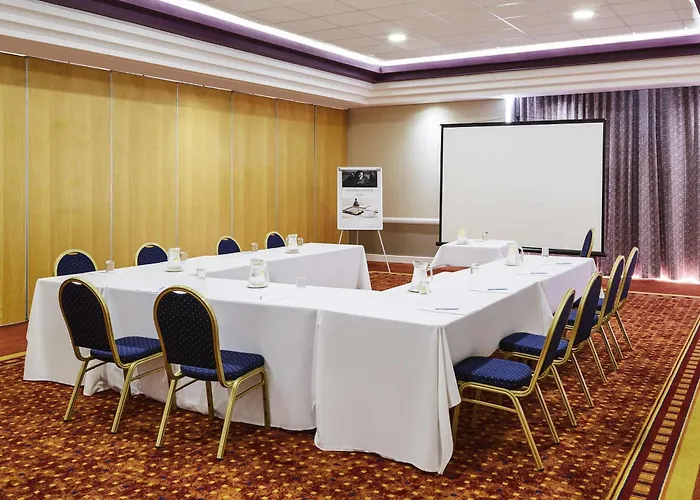 Mercure St Helens