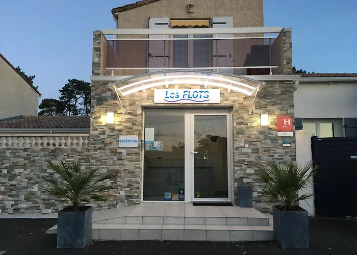 Hôtel Résidence Les Flots