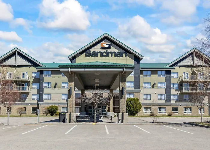Sandman & Suites Calgary West