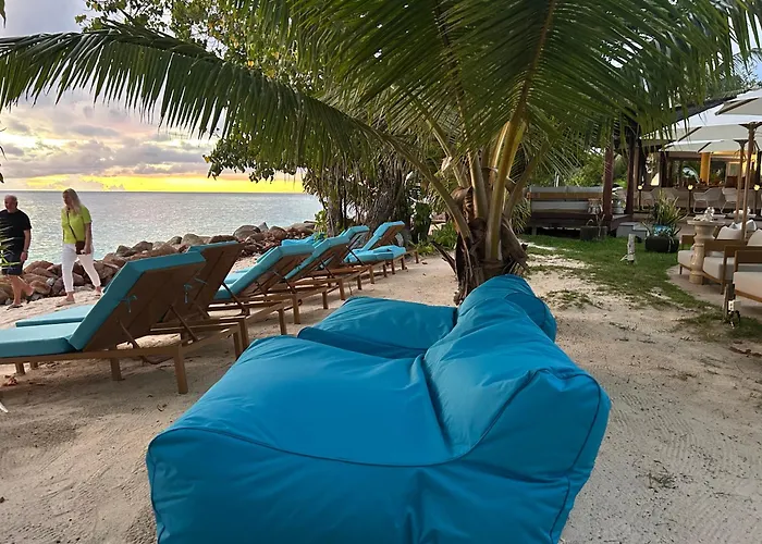 Castello Beach Hotel