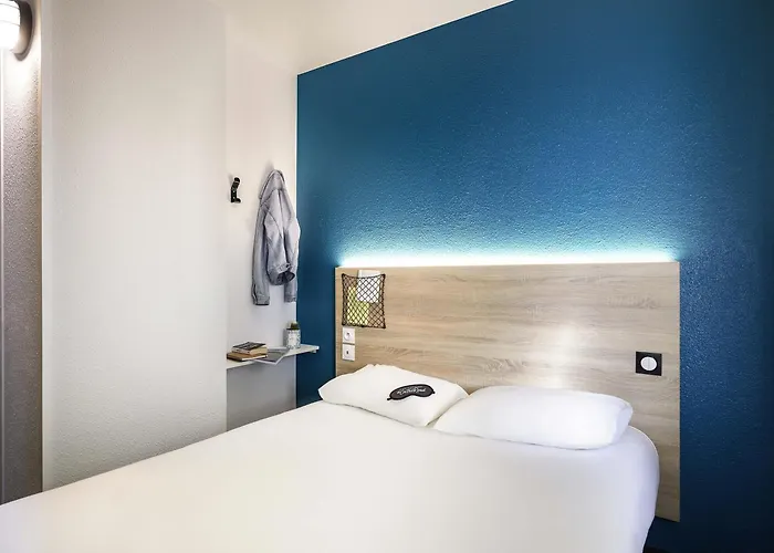 hotelF1 Saint Witz A1 Hôtel Rénové