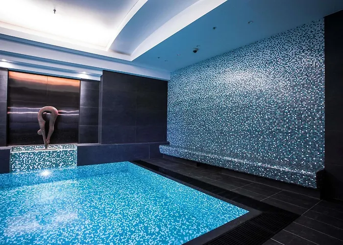 Quay West Suites Melbourne City