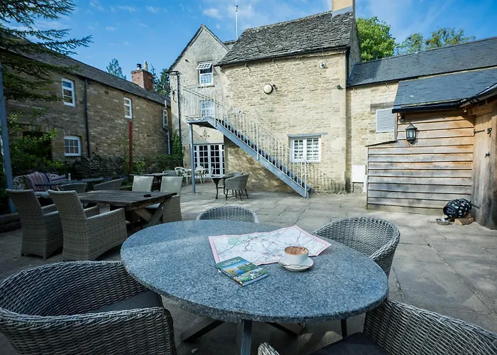 The Wychwood Inn
