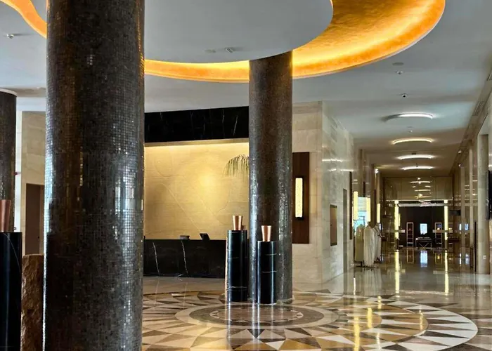 Mövenpick Hotel du Lac Tunis